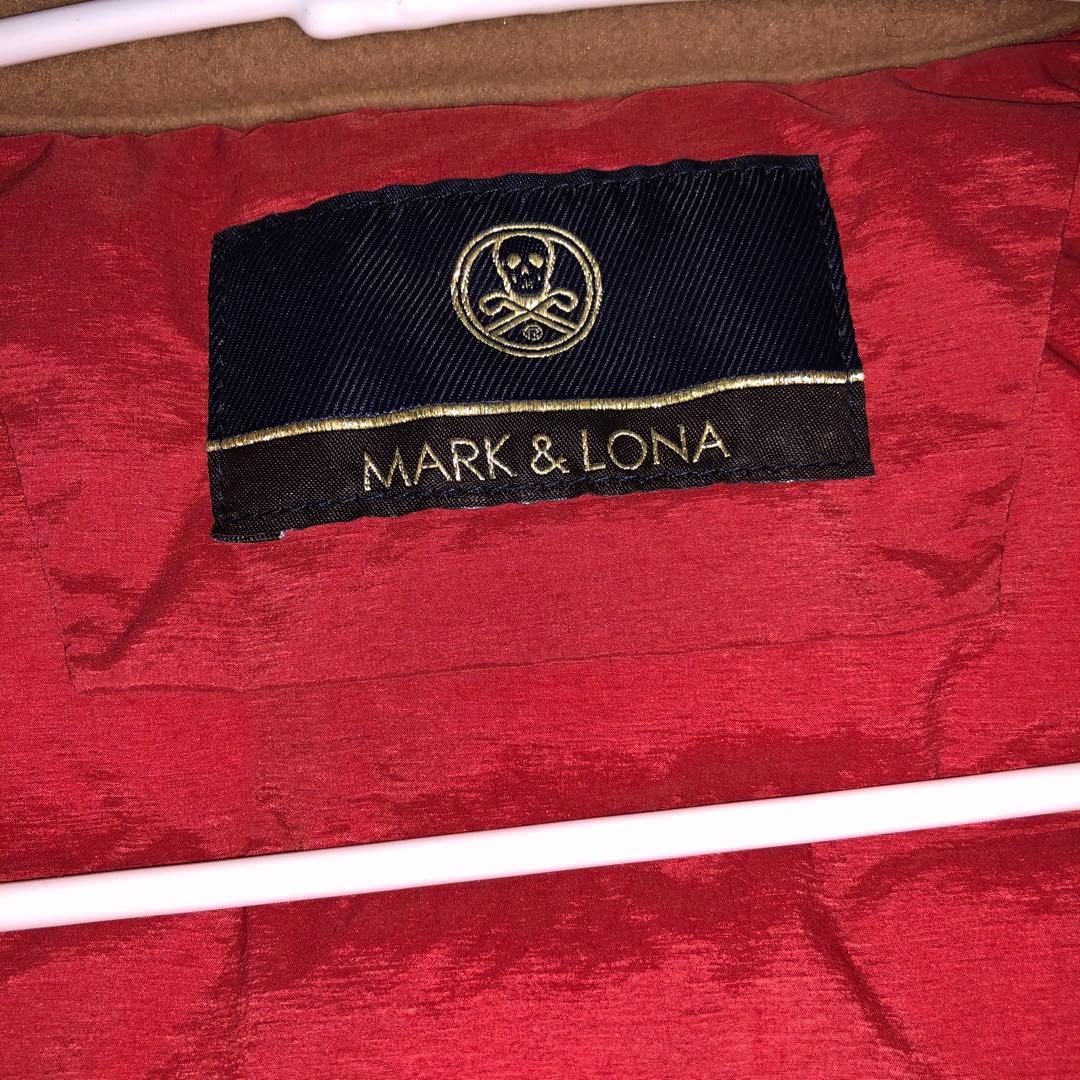 マークアンドロナ　ダウンベスト