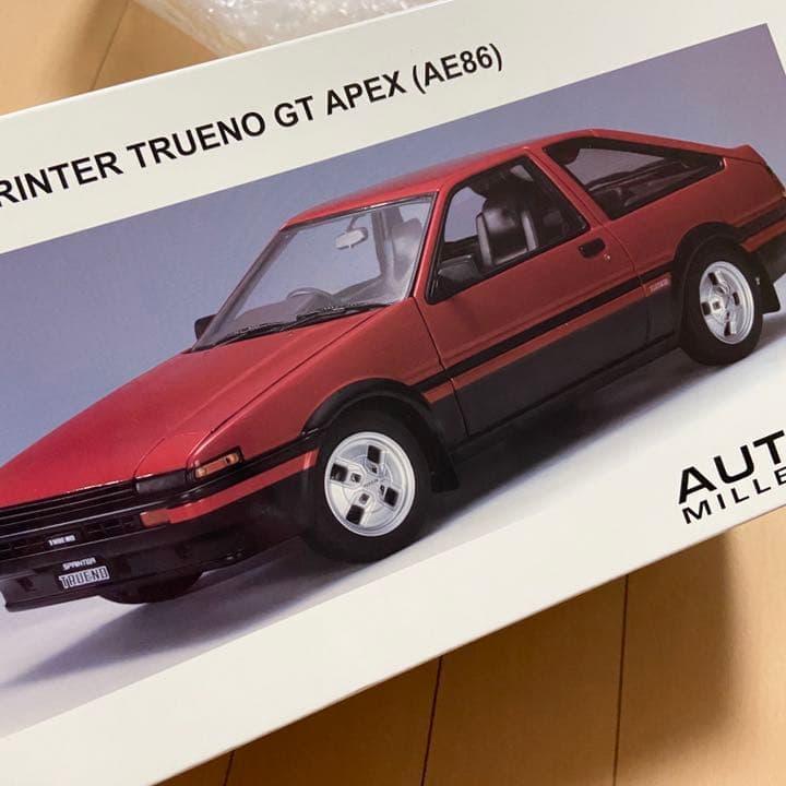 カー模型ラジコン　トヨタ　スプリンター　トレノ　GT APEX AE86 レッド