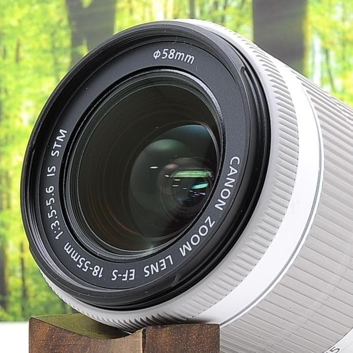 ショット数2045枚！スマホ転送セット☆Canon Kiss X7 ホワイト☆