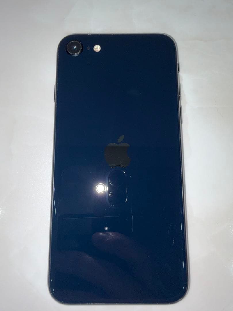 IPhone SE 第3世代 ブラック SIMフリー バッテリー 非純正品 箱無