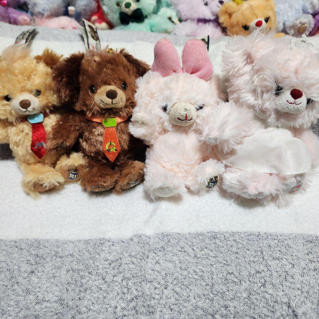 ディズニー公式　ユニベアシティ　キーチェーン　　初期　３６体セット　バラ売り不可