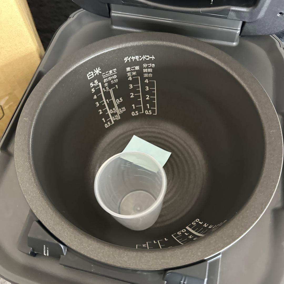 おそらく未使用品 TOSHIBA RC-10MG K 炊飯ジャー 炎匠炊き 黒