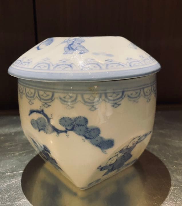 平戸焼　献上唐子蓋物　キャンディボックス　古美術　骨董