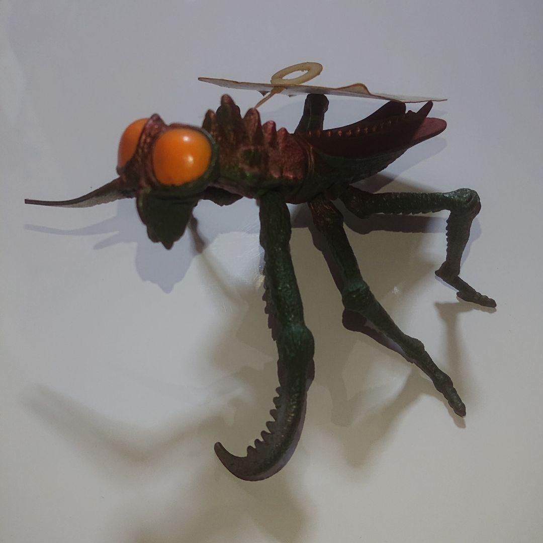 カマキラス ソフビ