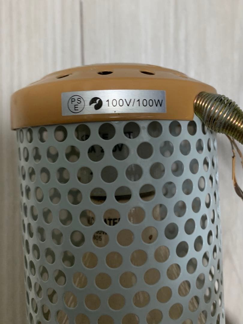 マルカン製セラミックヒーター100W（ 1個）＋40W（３個）計４個セット