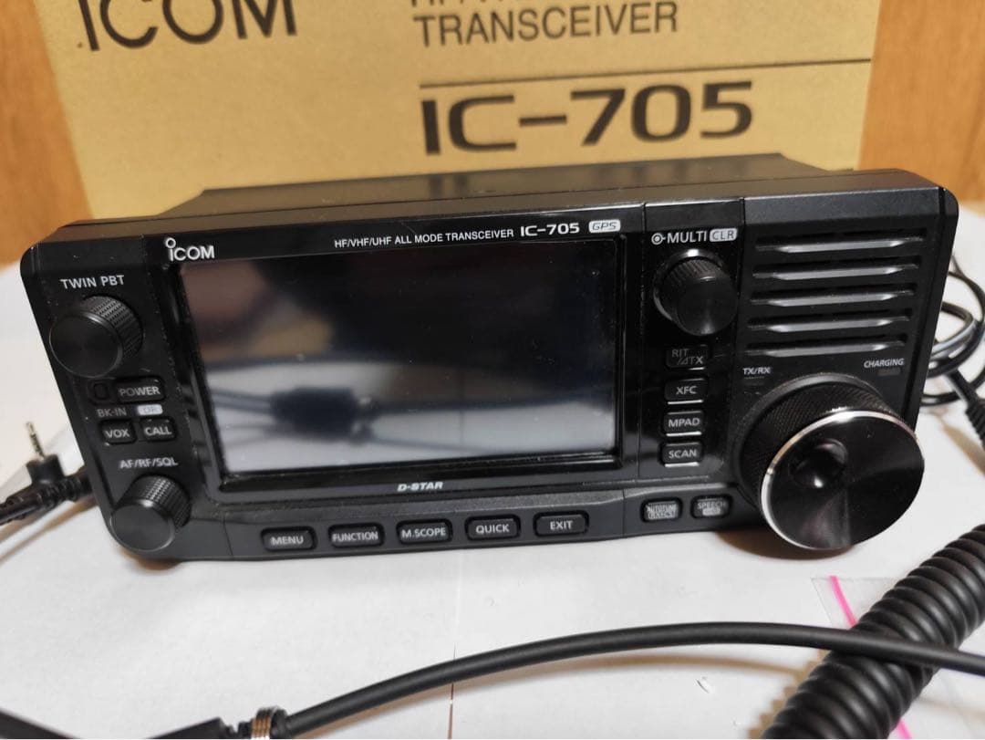 アイコム　ICOM IC-705