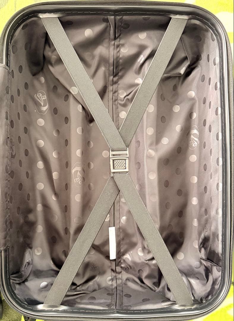 仮*病様 Acid Black Cherry キャリーケース