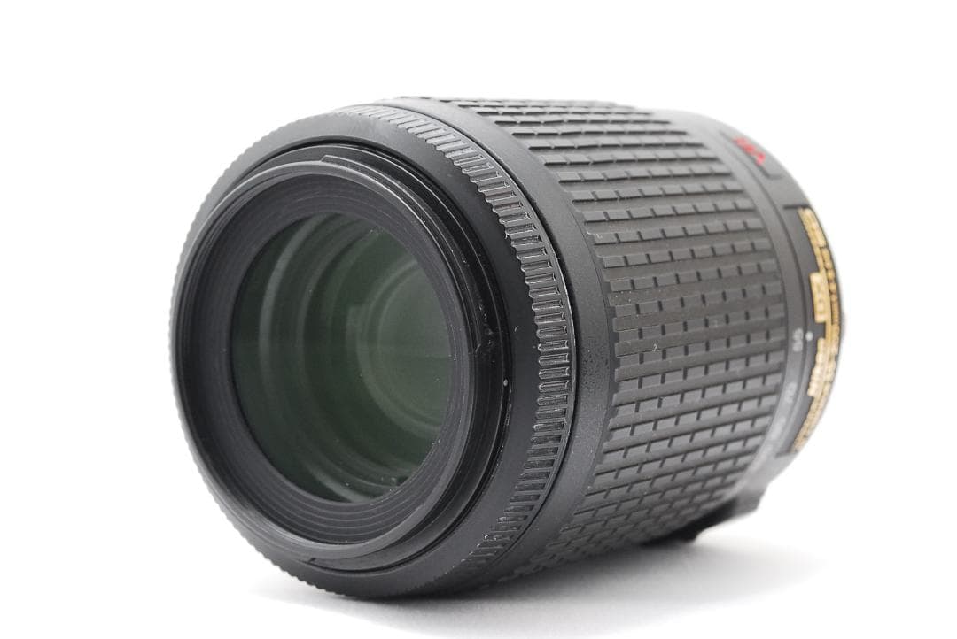 Nikon D5600 ダブルレンズ Wi-Fi搭載　スマホ転送　高画質　軽量