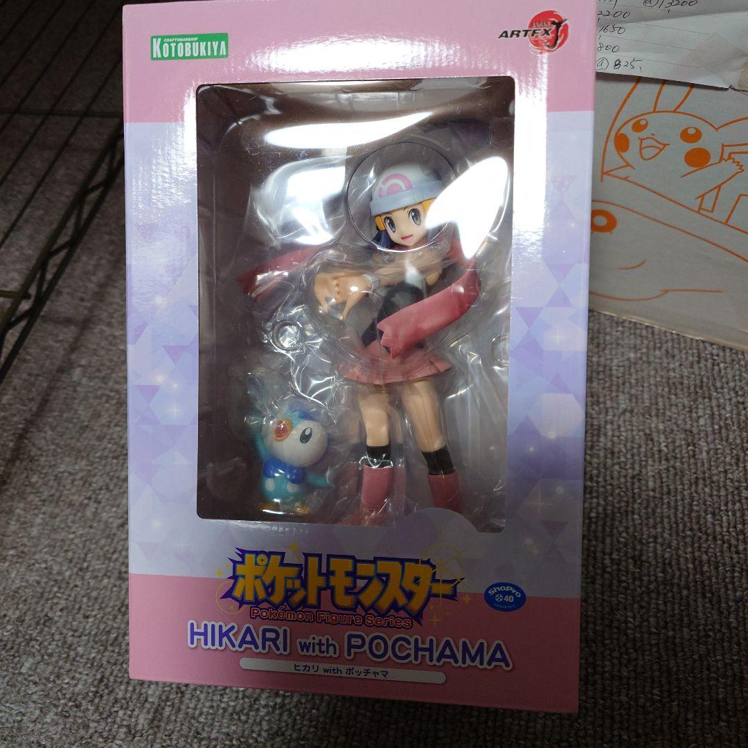 ヒカリ with ポッチャマ フィギュア ポケモン 未開封