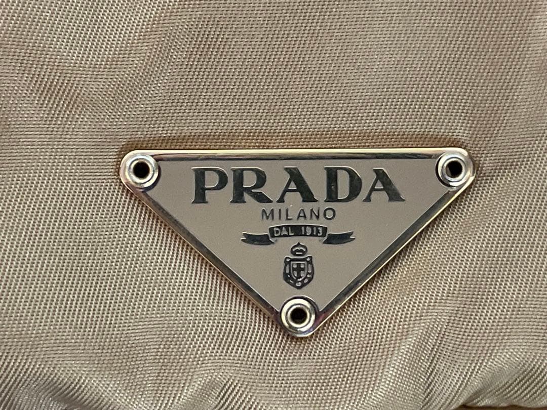 美品　プラダ PRADA ワンショルダー 三角ロゴ ナイロン ベージュ系