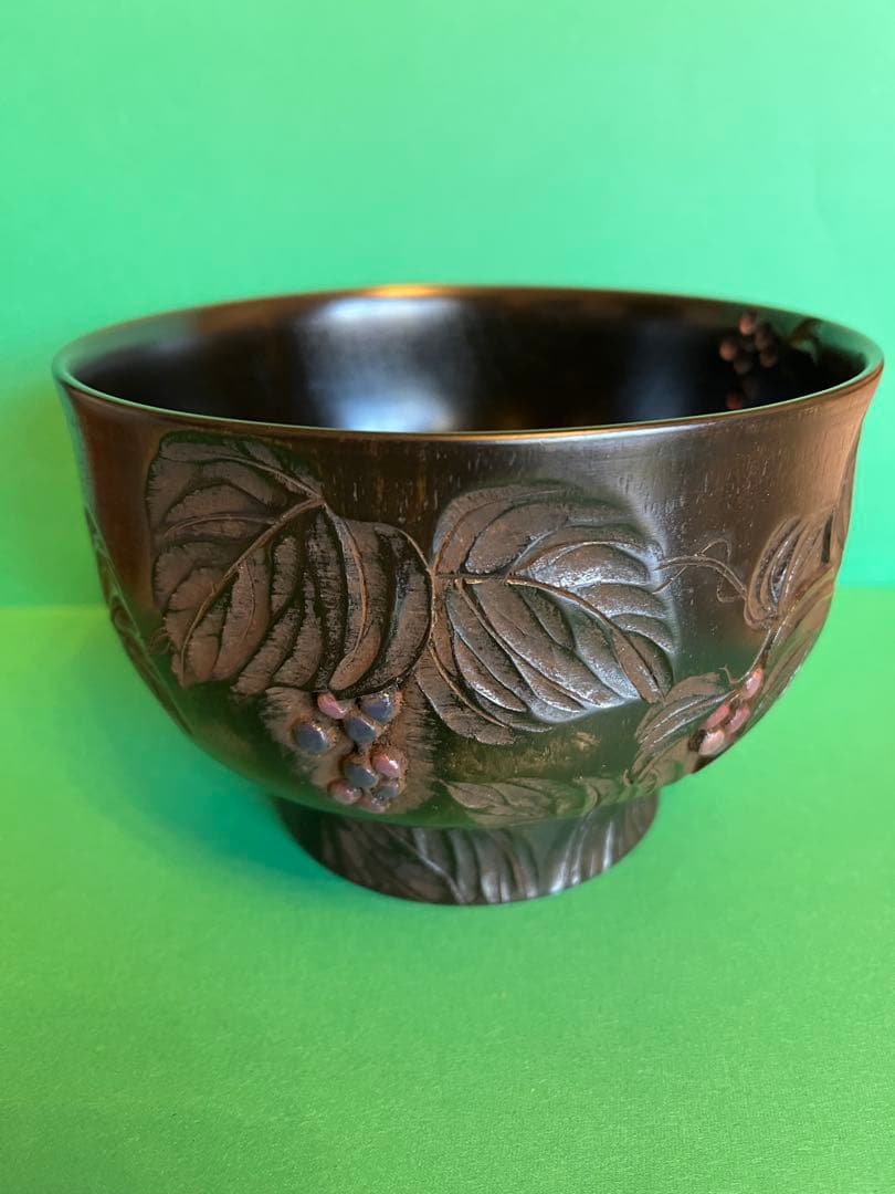 川添日記おおぶり椀　 草木彫漆器