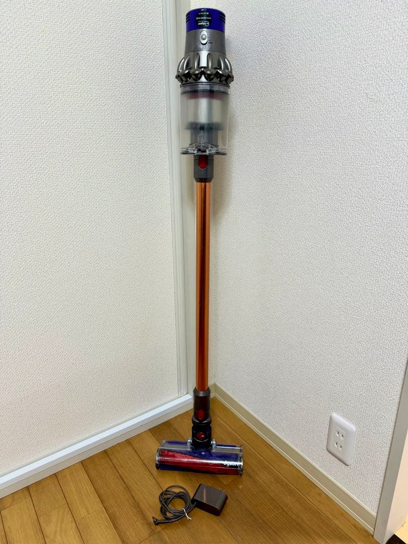 【美品】Dyson ダイソン Cyclone V10 SV12 分解清掃済