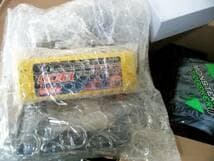 京商　モンスタートラッカー　新品