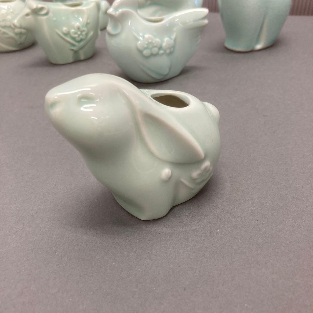 骨董品　青磁　干支　爪楊枝入れ　S128ET