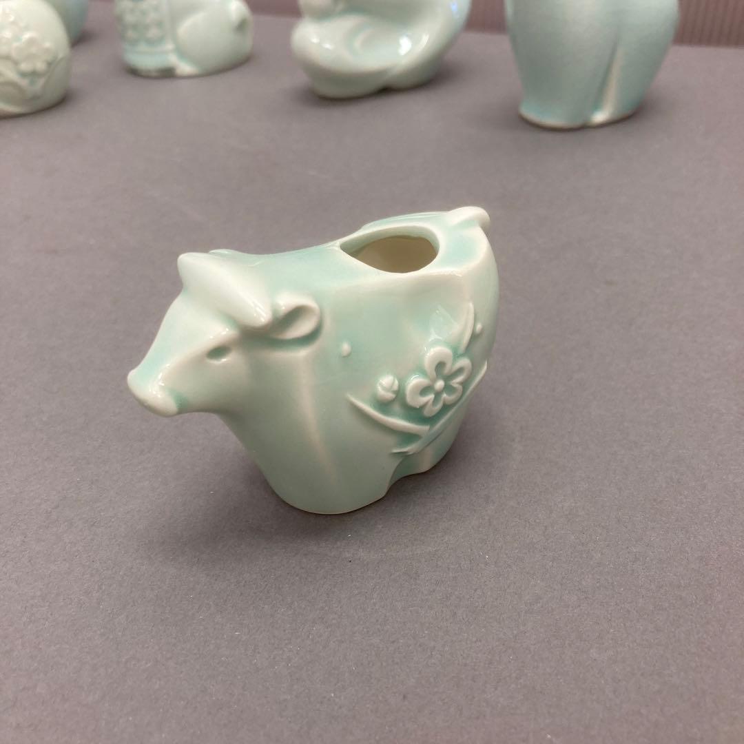 骨董品　青磁　干支　爪楊枝入れ　S128ET