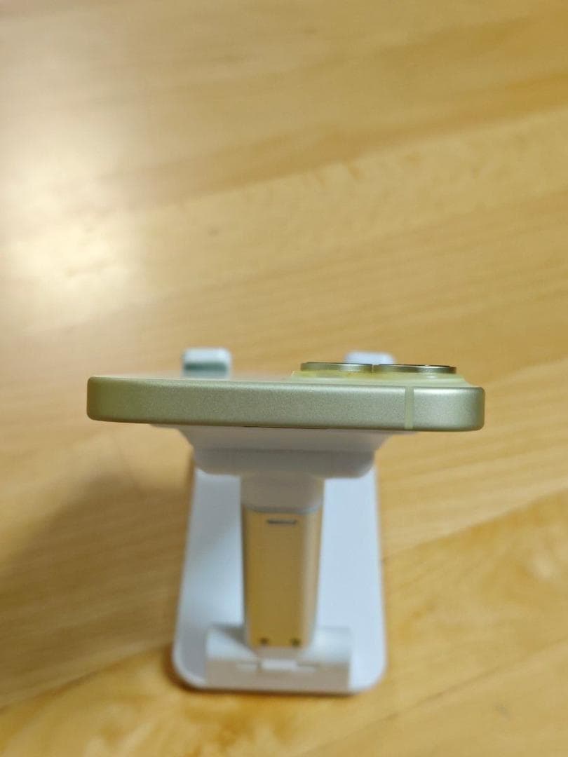 超美品 iPhone15 128GB イエロー SIMフリー