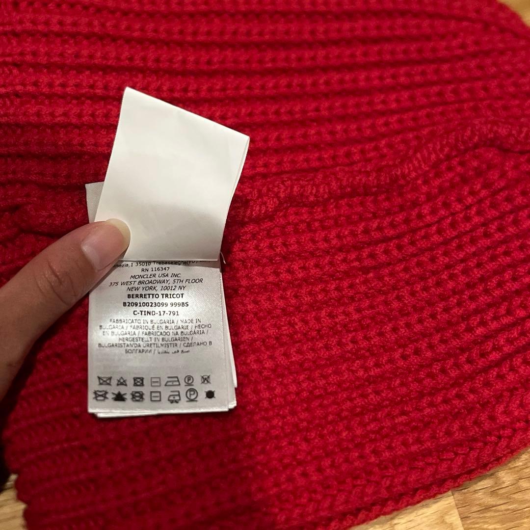 モンクレール ニット帽 赤