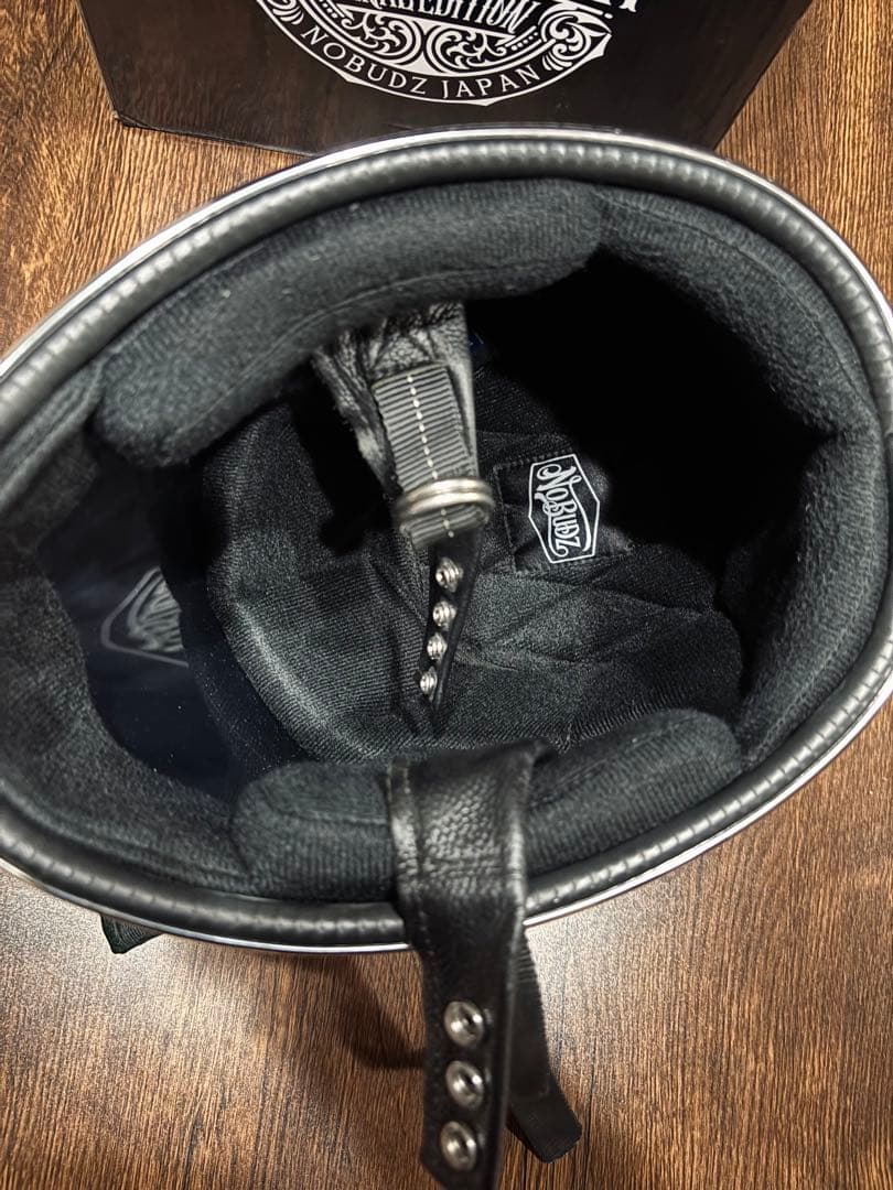 【NoBudz】スペースヘルメット ブラック　オーシャンビートル