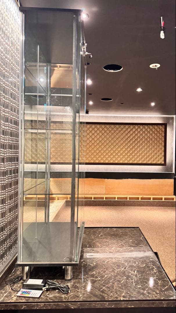 業務用 ガラスショーケース 鍵付き LED照明付き 送料込み