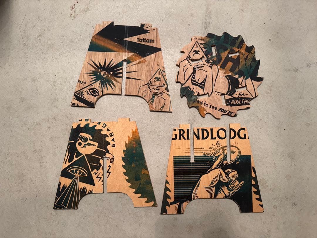 激レア　GRINDLODGE カスタム　スツール