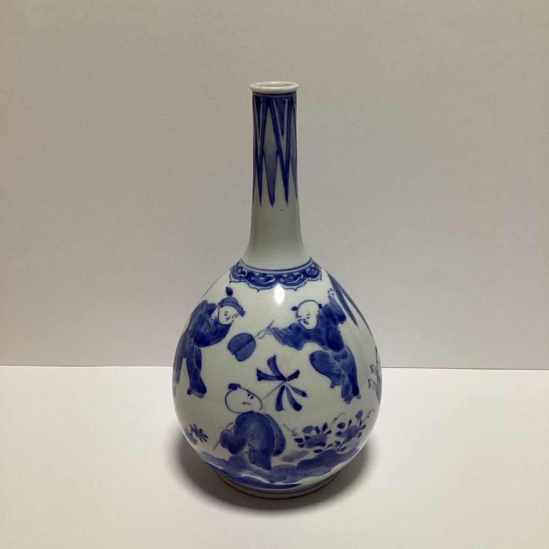 古平戸　五人唐子遊戯の図　染め付け細首徳利　鶴首徳利