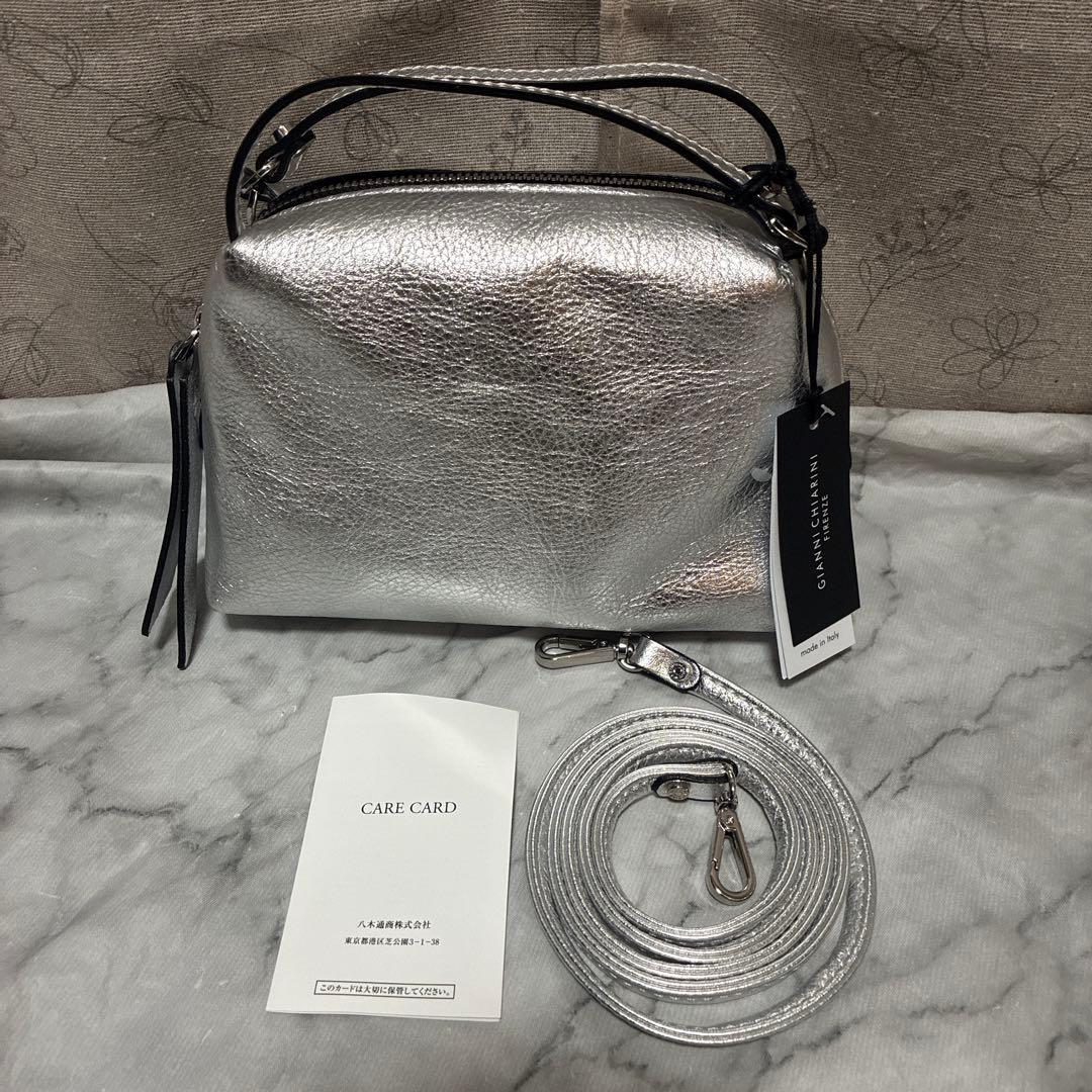 未使用　ジャンニキャリーニ アリファ Ｓシルバー