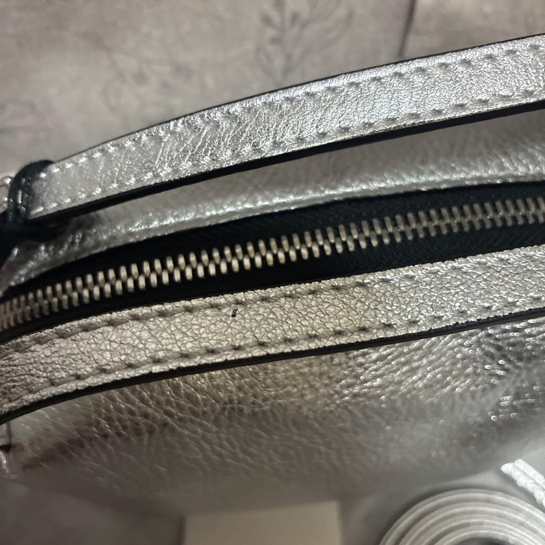 未使用　ジャンニキャリーニ アリファ Ｓシルバー