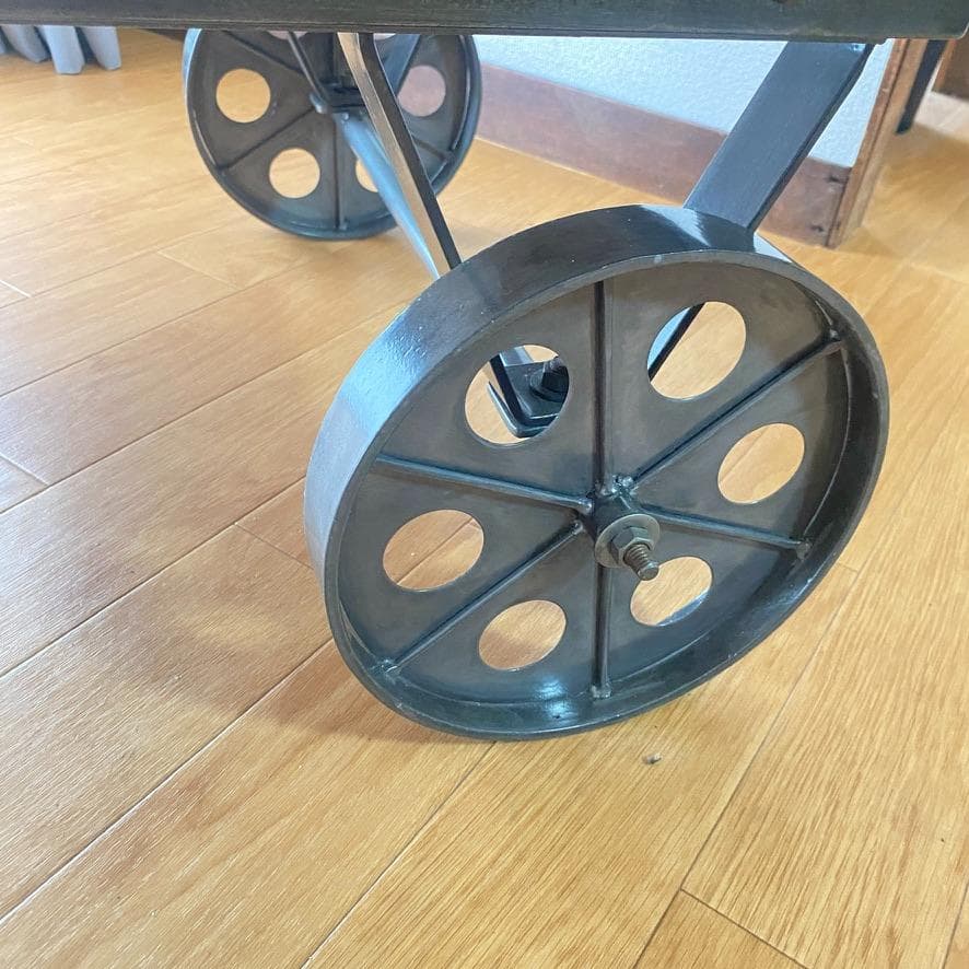 トロリーテーブル センターテーブル ローテーブル レトロ系 木製 鉄車輪付き