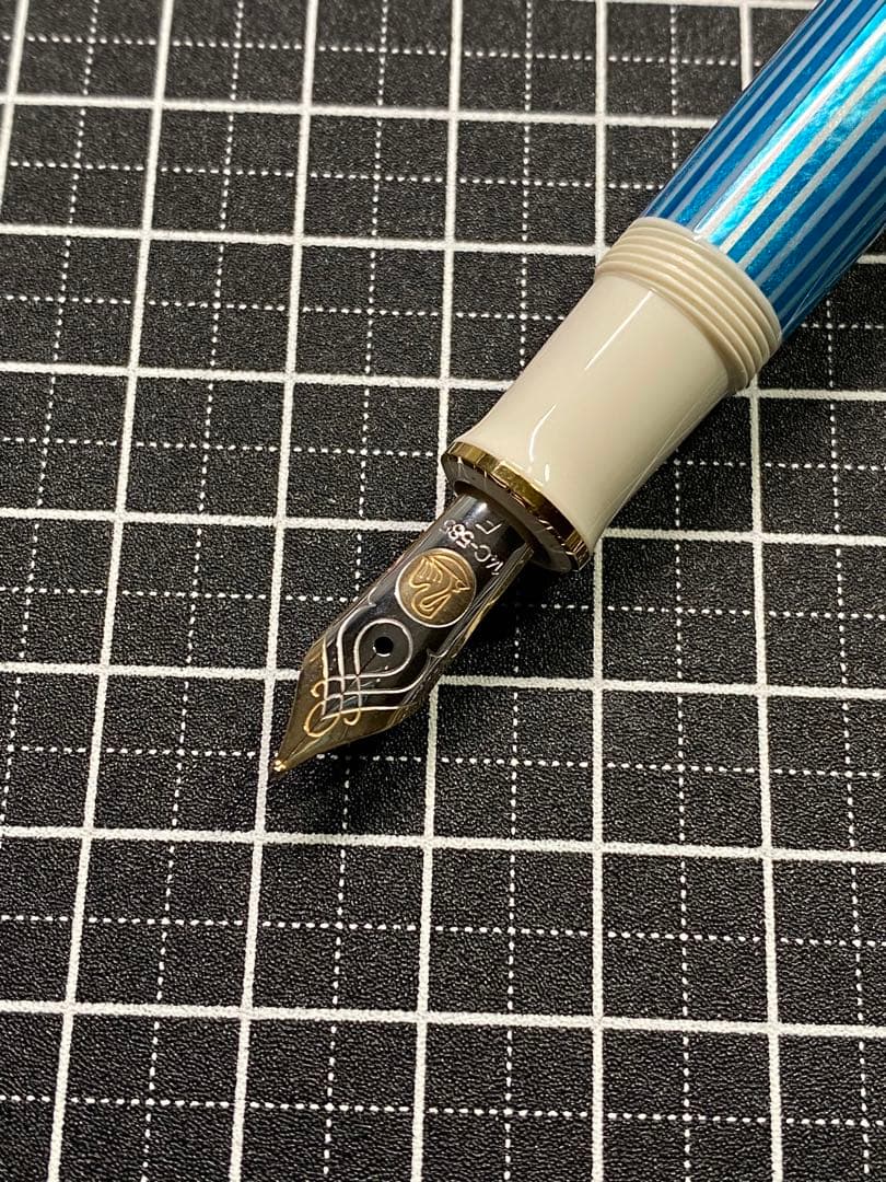 筆記具 Pelikan Souveran M600 Turquoise-white