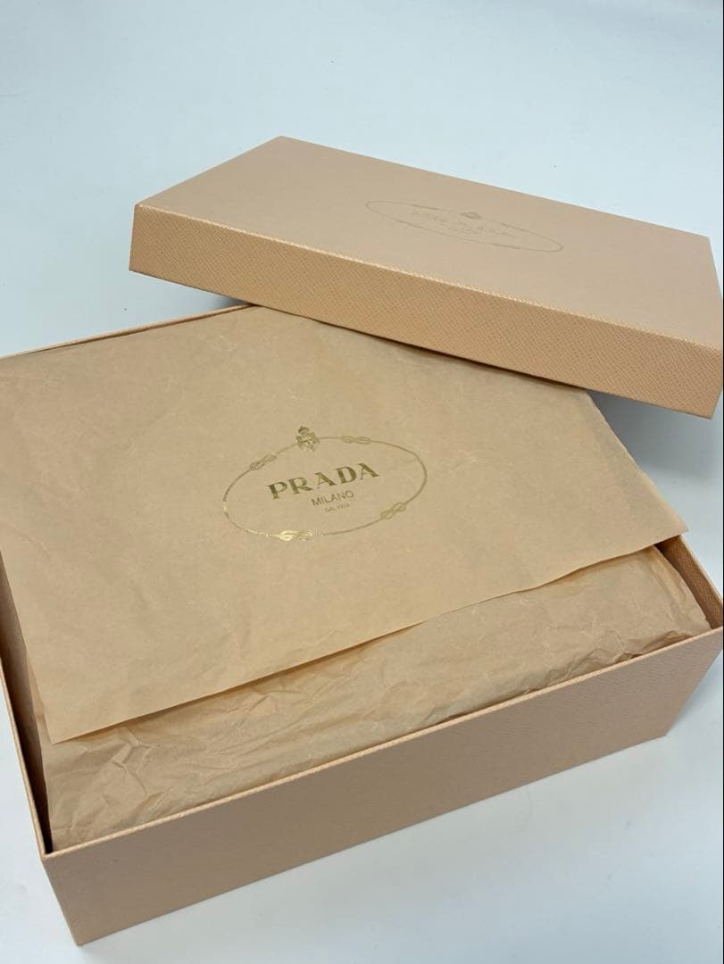 箱つき美品✨PRADA スウェードサンダルロゴ　チャンキーヒール　36 パープル