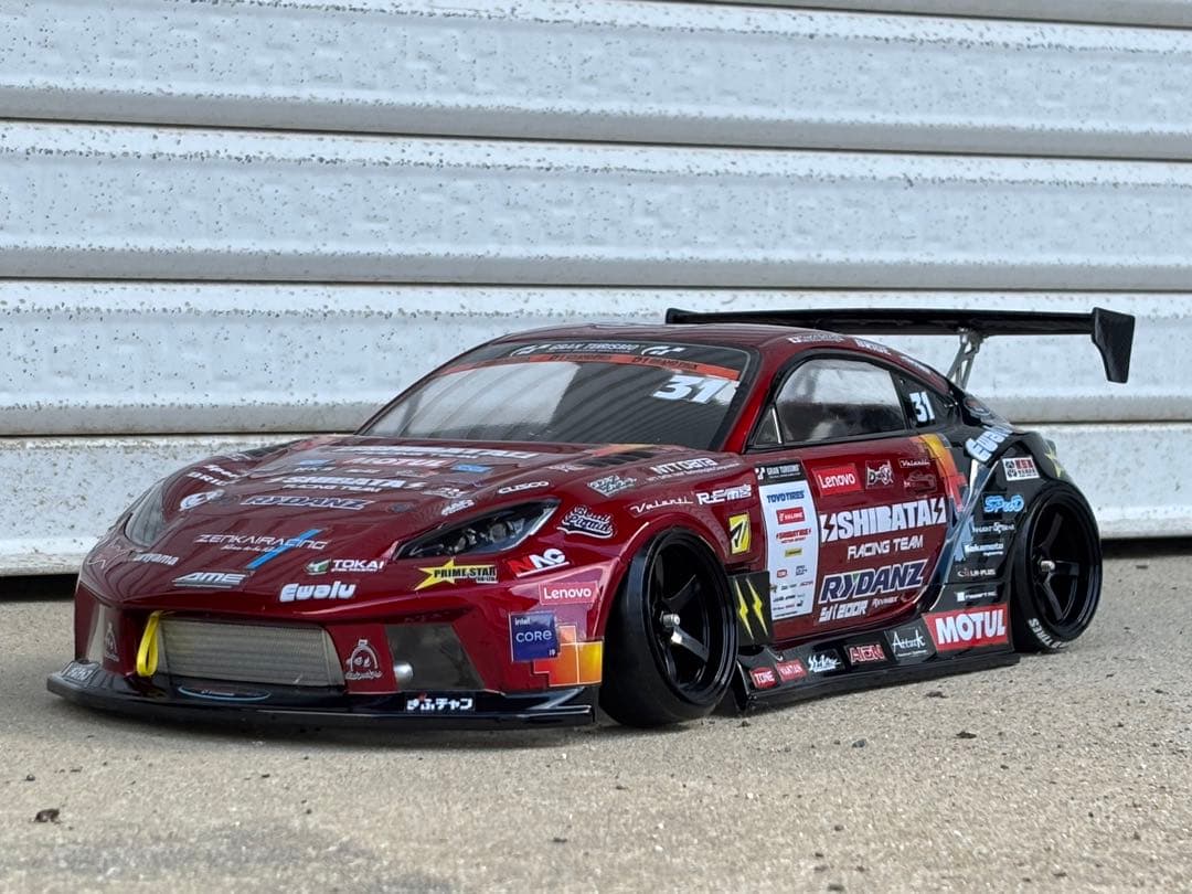 r31HOUSE gr86ラジコンボディー　SHIBATA仕様 塗装済未走行