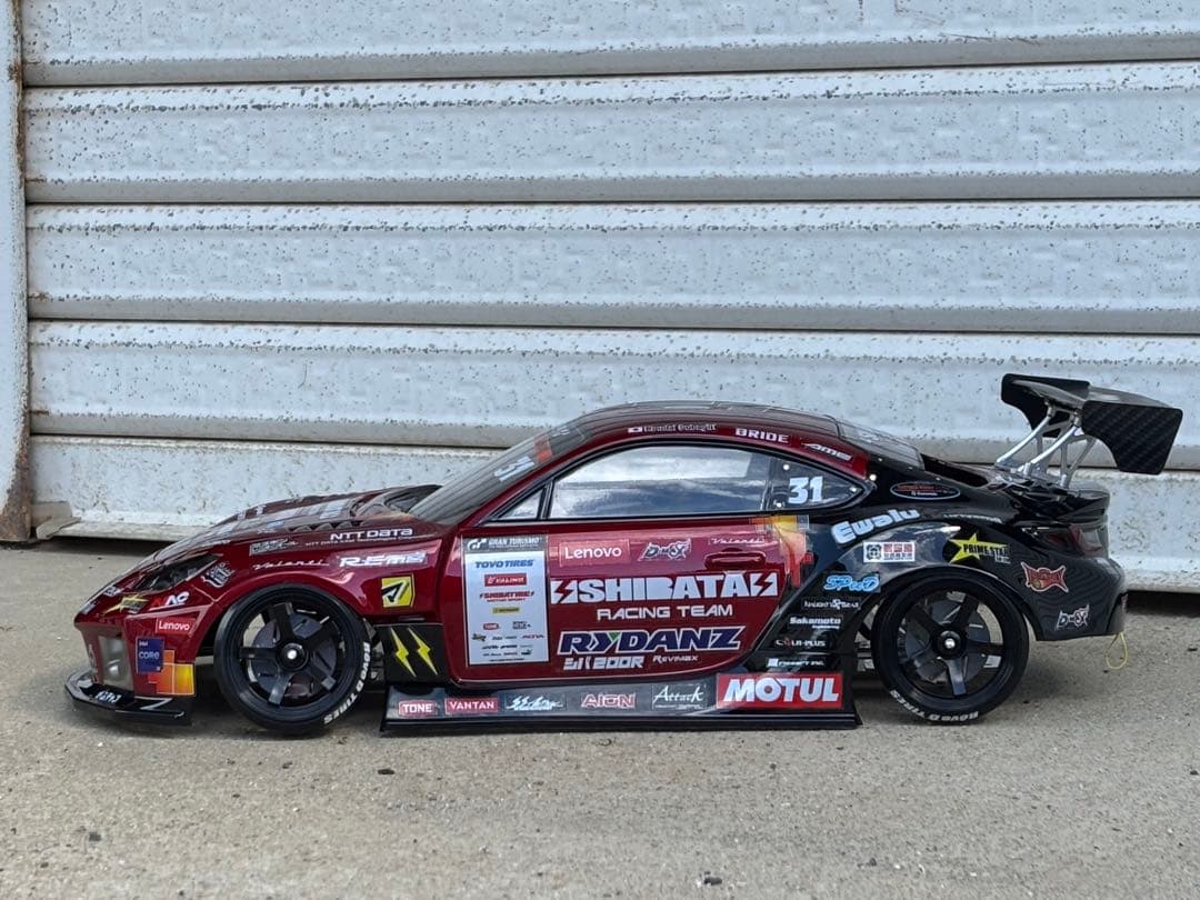 r31HOUSE gr86ラジコンボディー　SHIBATA仕様 塗装済未走行