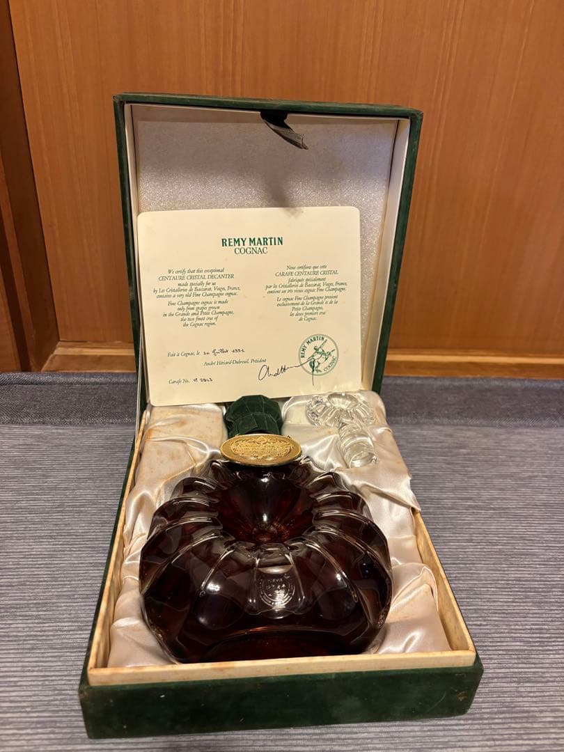 ブランデー REMY MARTIN CENTAURE CRISTAL DECANTER