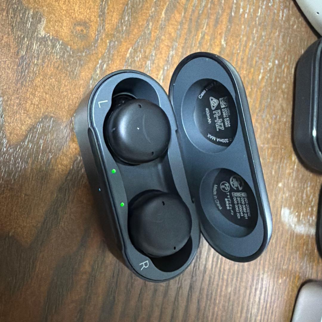 高価ワイヤレスイヤホン　まとめ売り