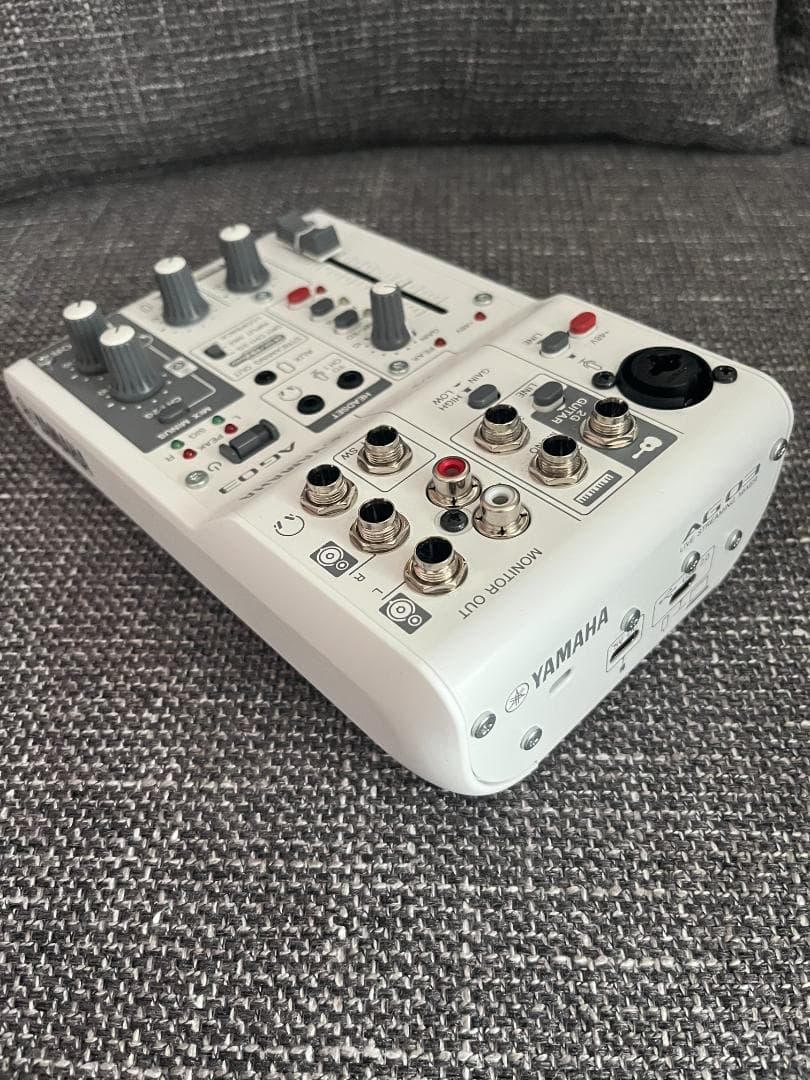 YAMAHA AG03 MK2 ホワイト