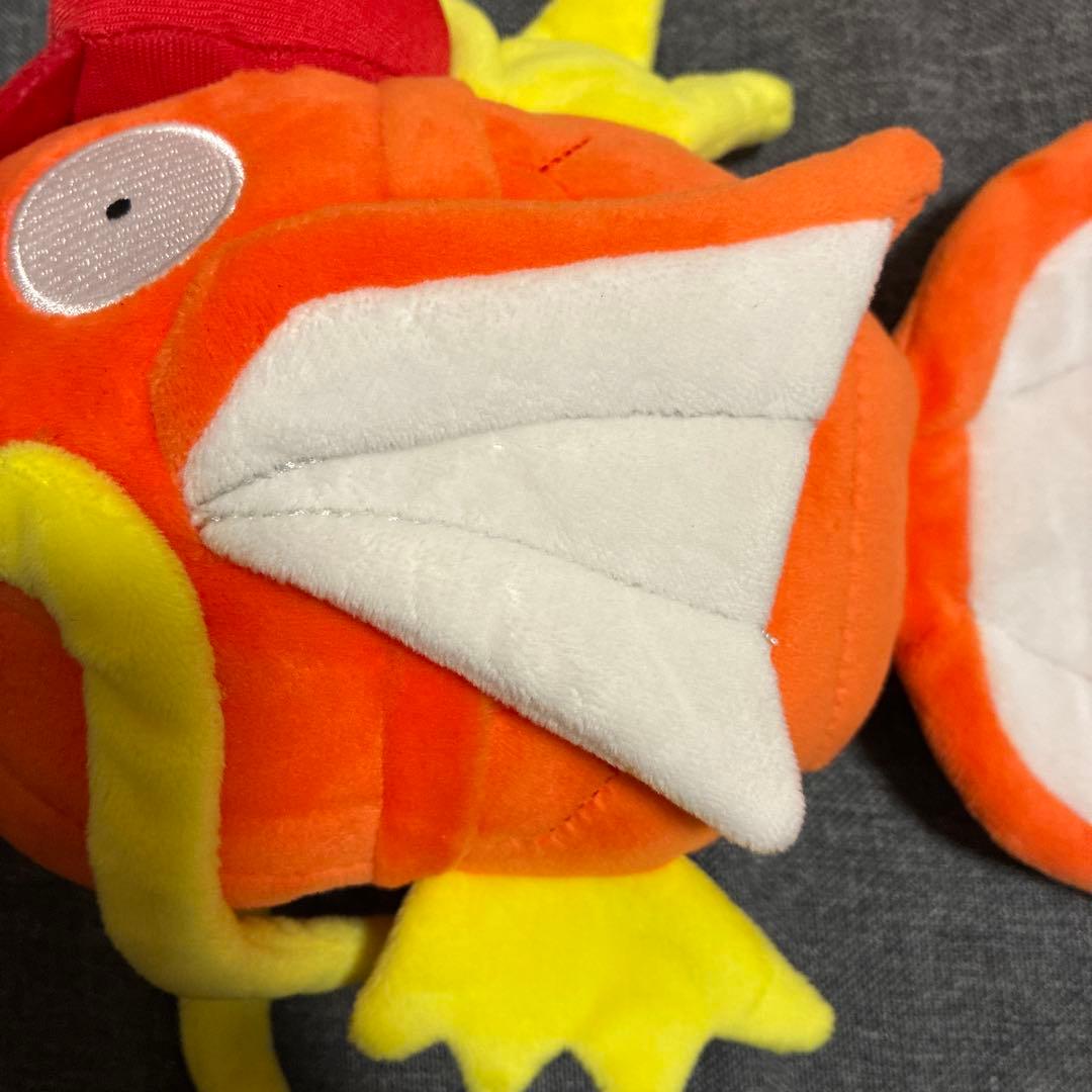 ポケモンセンター限定　コイキング×広島カープ　ぬいぐるみ