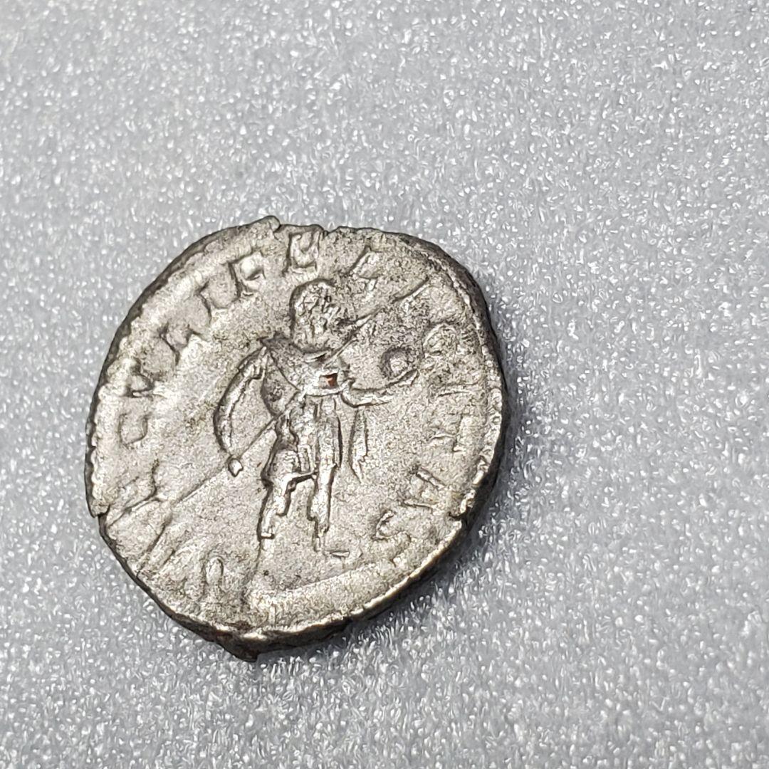 4701.　極美品　古代ローマ帝国　デナリウス　銀貨