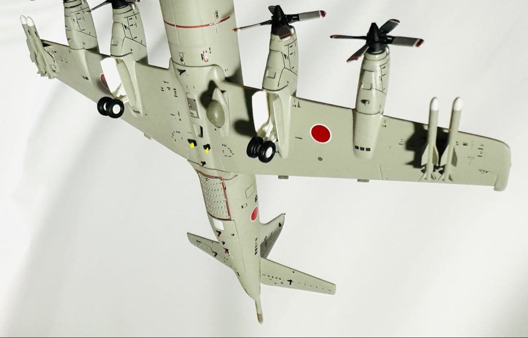 全日空商事 1/200 P-3C 海上自衛隊 VP-5 TIDA滑走路プレート付