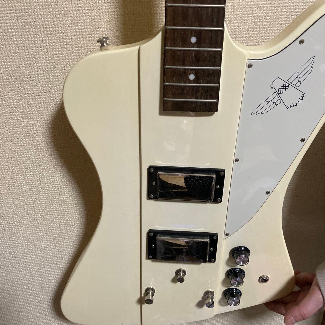 エピフォン　サンダーバード　ブリッジ無し