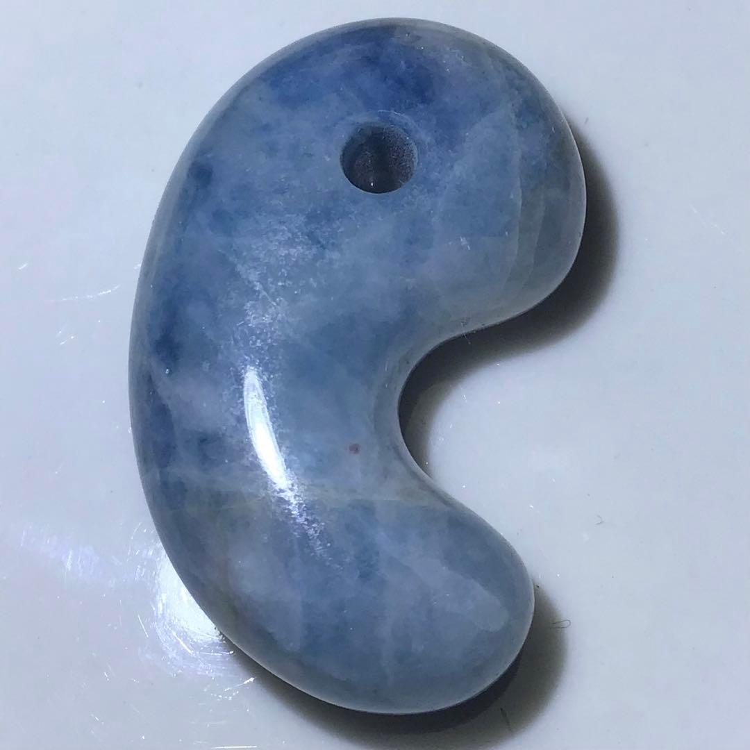 コン沢翡翠　勾玉（35）