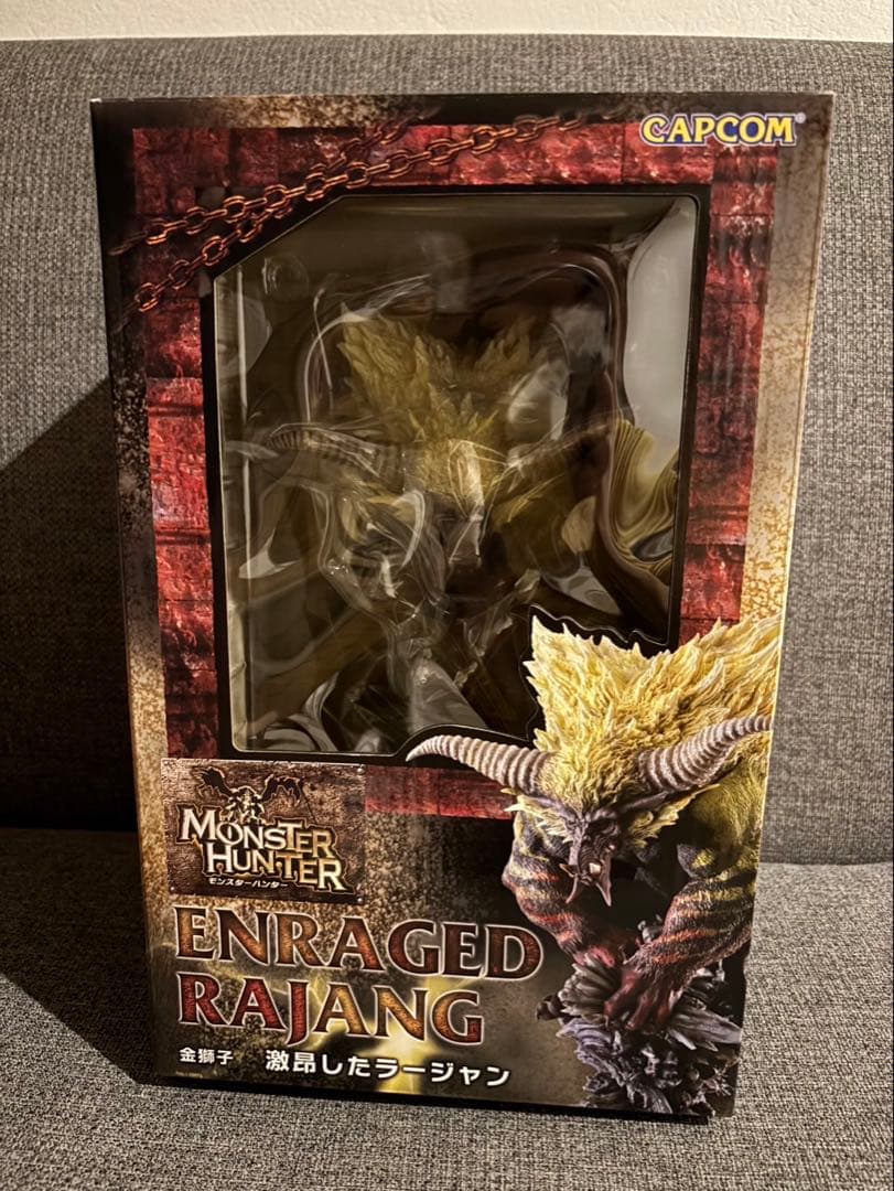 初版版 CFBクリエイターズモデル 金獅子 激昴ラージャン フィギュア モンハン