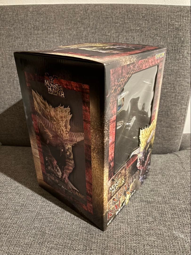 初版版 CFBクリエイターズモデル 金獅子 激昴ラージャン フィギュア モンハン