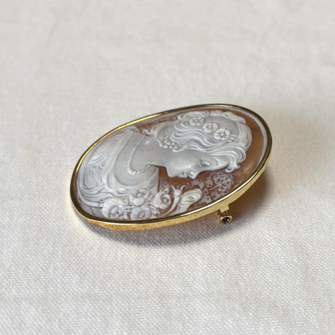K18 作家もの シェルカメオ ブローチ ペンダントトップ 微笑み 18金