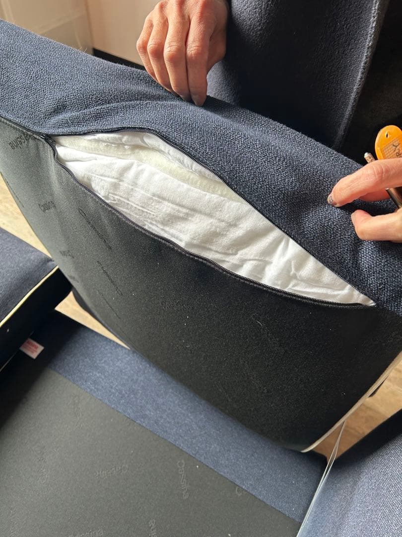 カッシーナ　ウィスキー　マリオ・ベリーニ　2人掛け　直接引取り8000円引き