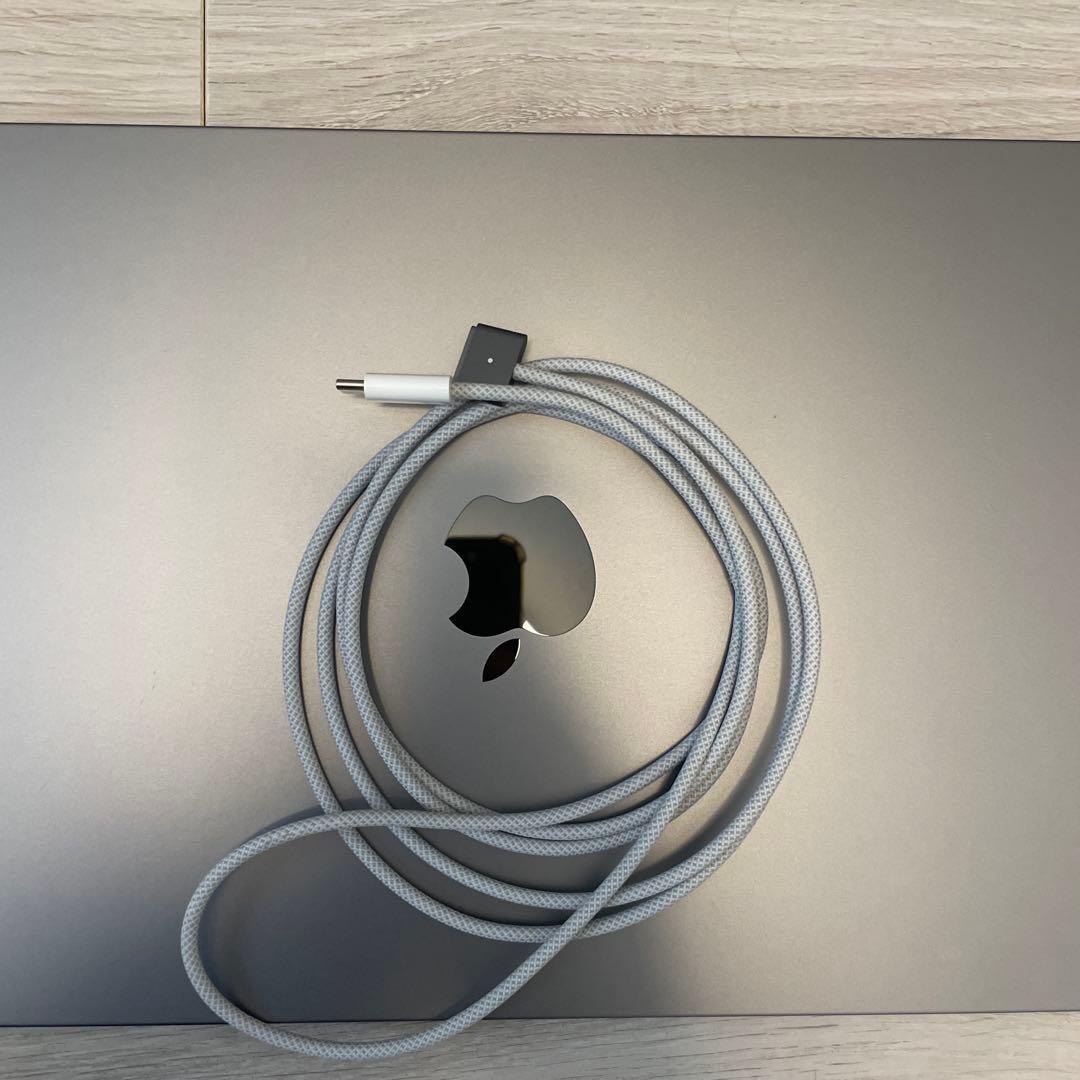 [3/18に消します]Apple MacBook Air M2 スペースグレー