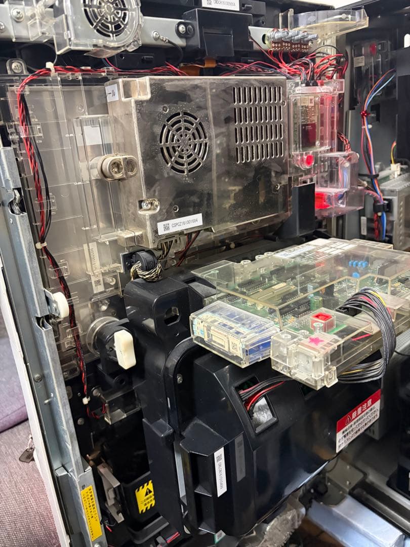 Macy まどマギ2 パチスロ機 ホワイト　自宅まで配送