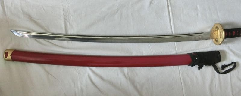 値下げ！模造刀　朱鞘 全長105㎝m 刀身ほぼキズなし 木鞘 素振り