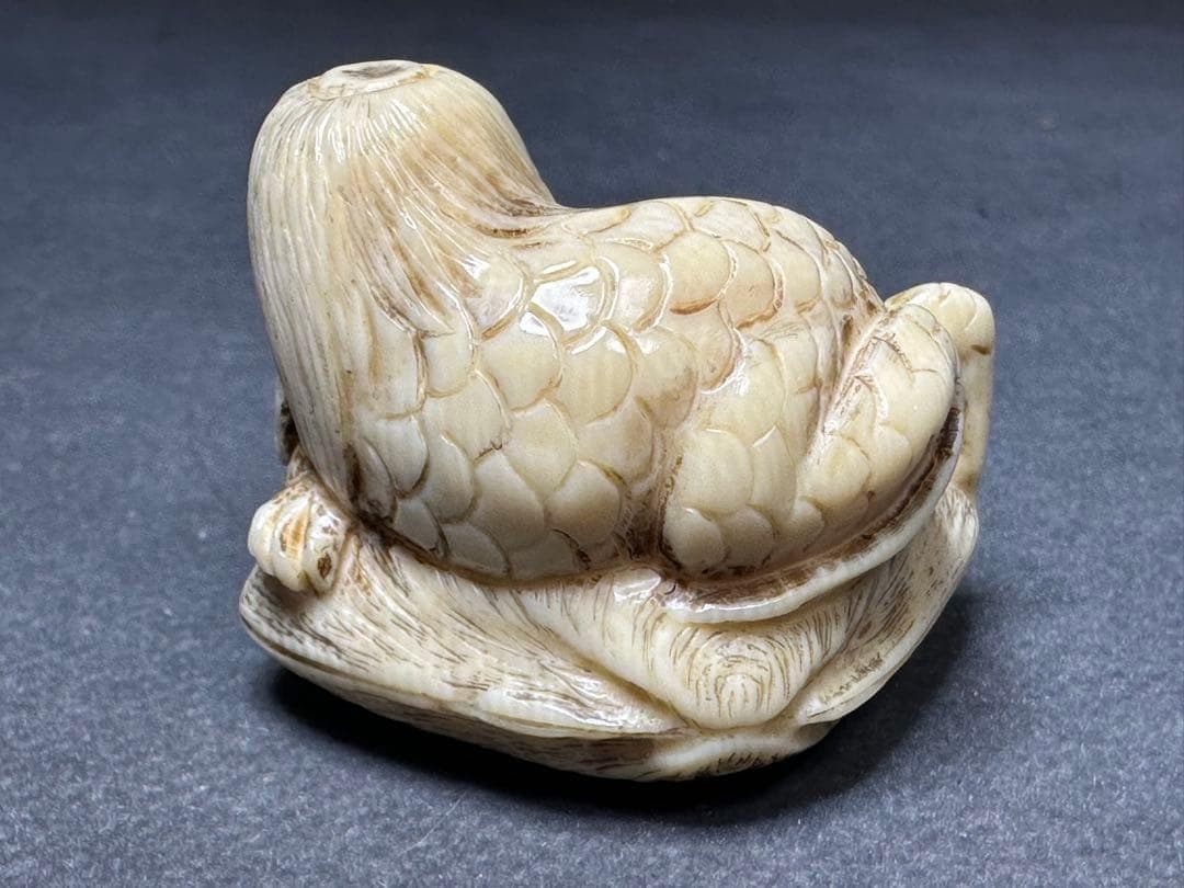 極上　根付　天然素材　アンティーク　和彫　置物　骨董　飾り物　古美術品　 置物