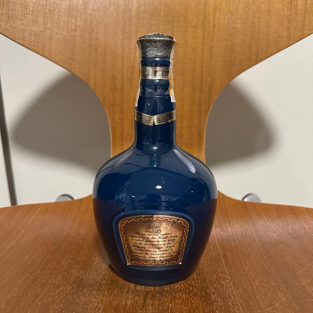 ロイヤルサルート21年　青陶器　巾着付き　スコッチ　古酒 al36