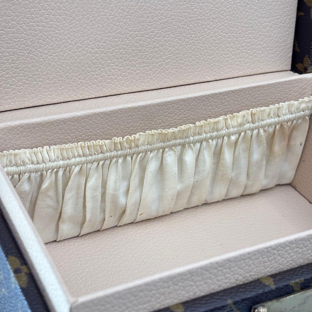 LOUIS VUITTON ルイヴィトン 　ボワットアトゥー バニティ　化粧箱